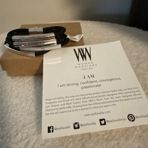 Women Warriors Stella Valle I Am Silver Bracelet Black Paracord